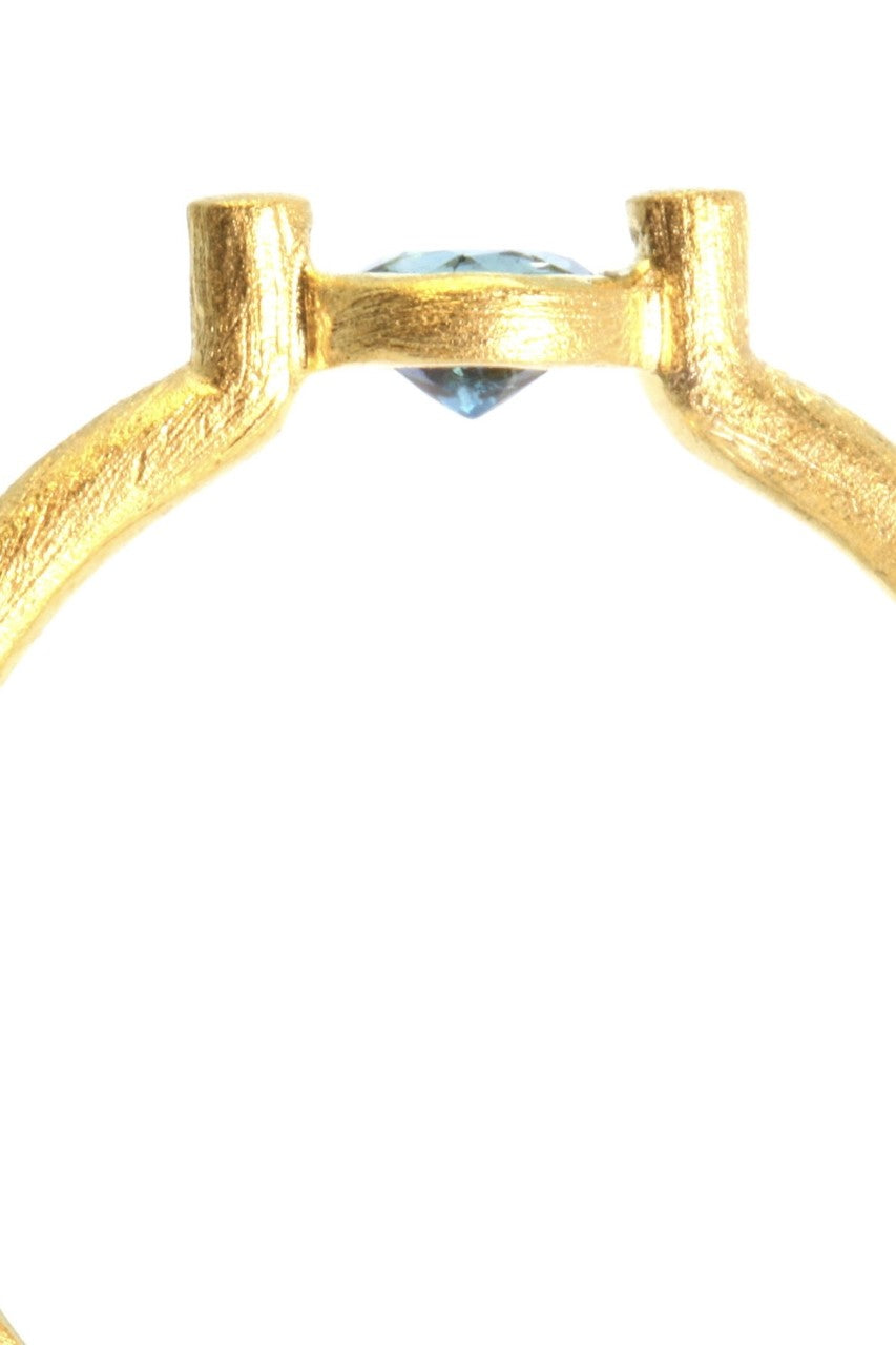 Ring Blue Tourmaline Moderne 10k Gold Ring