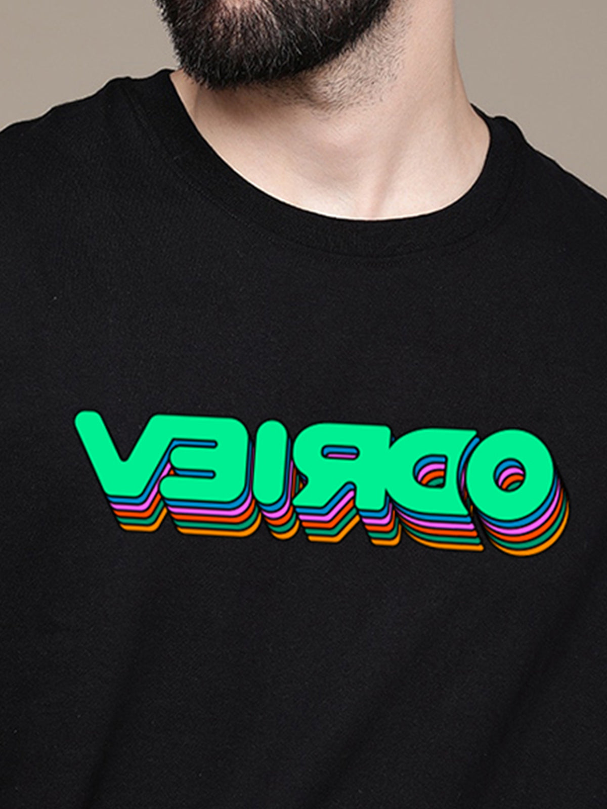 VEIRDO Black Oversized Front Graphic Tshirt