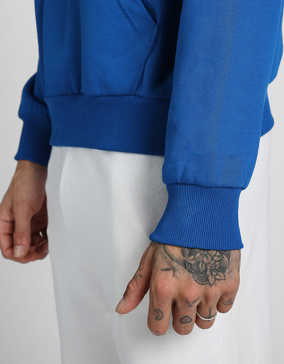 Mighty Vibes: Blue Thor Print Pullover Veirdo