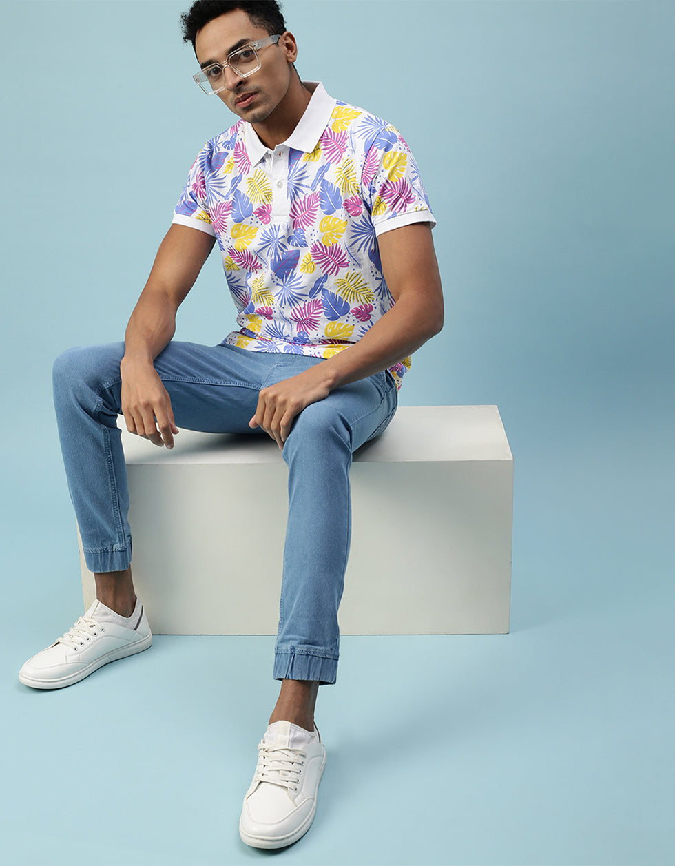 Multicolor Printed White T-Shirt Veirdo