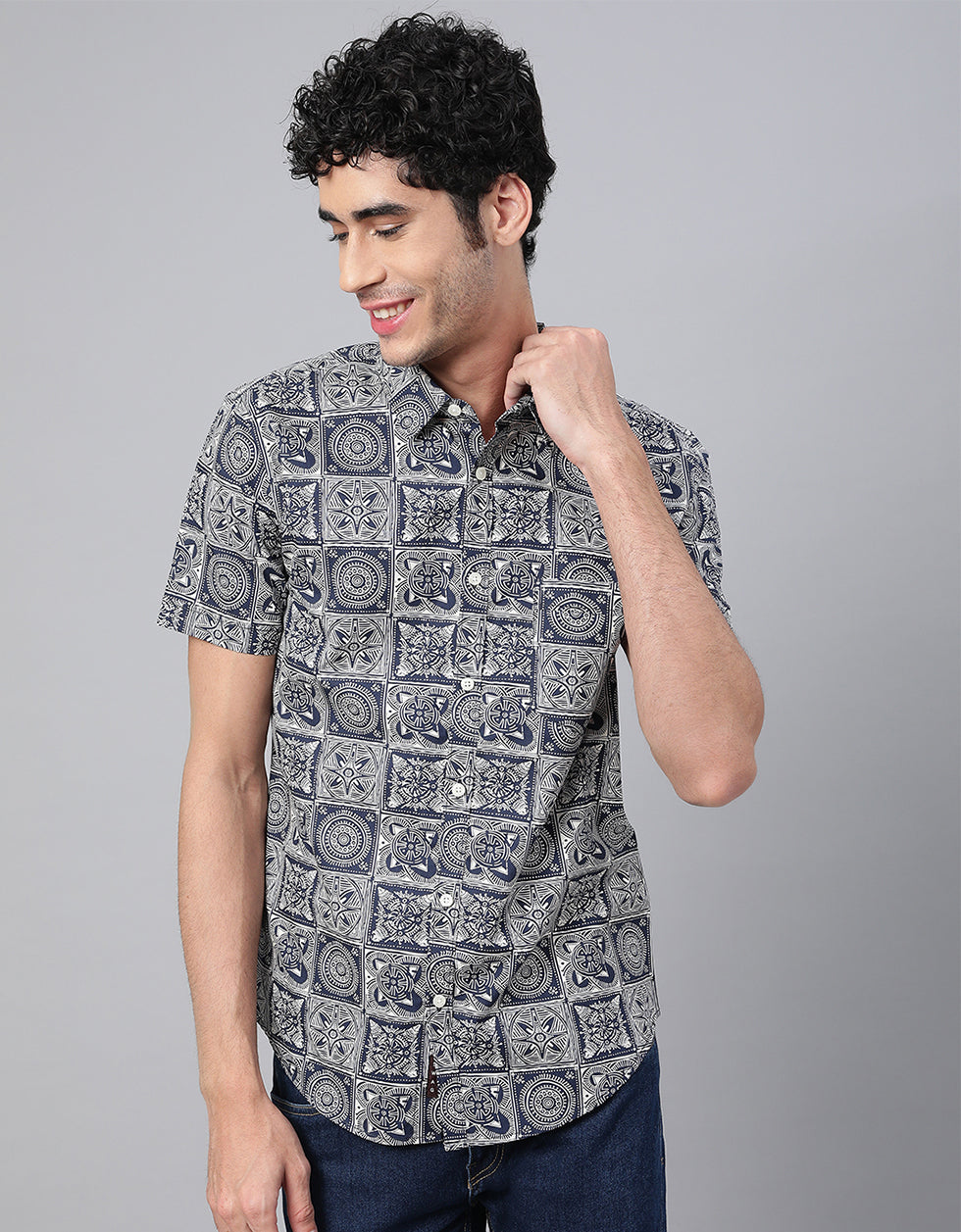 Navy Men's Printed Shirt Veirdo