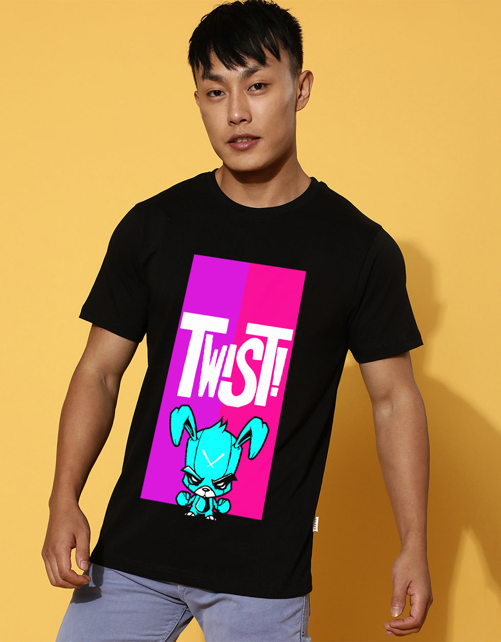 Twist Printed Black Regular T-Shirt Veirdo