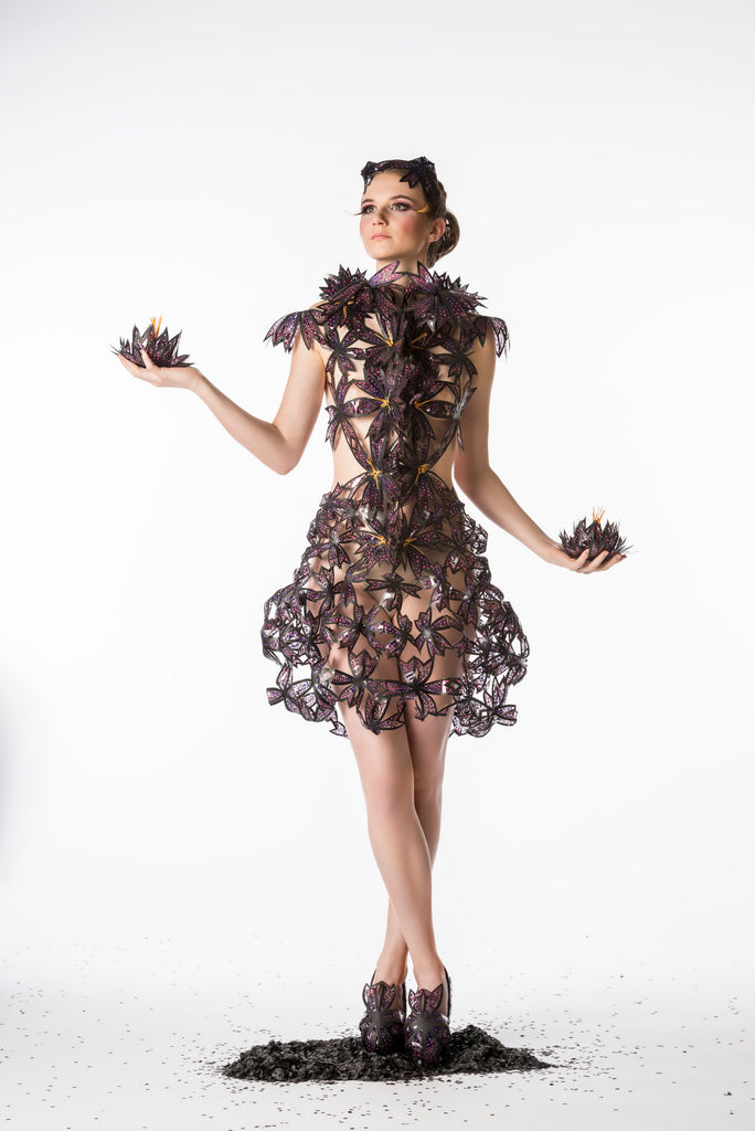Fashion&Costumedesign-A wonderful world- lotus blossum-JanaRoos