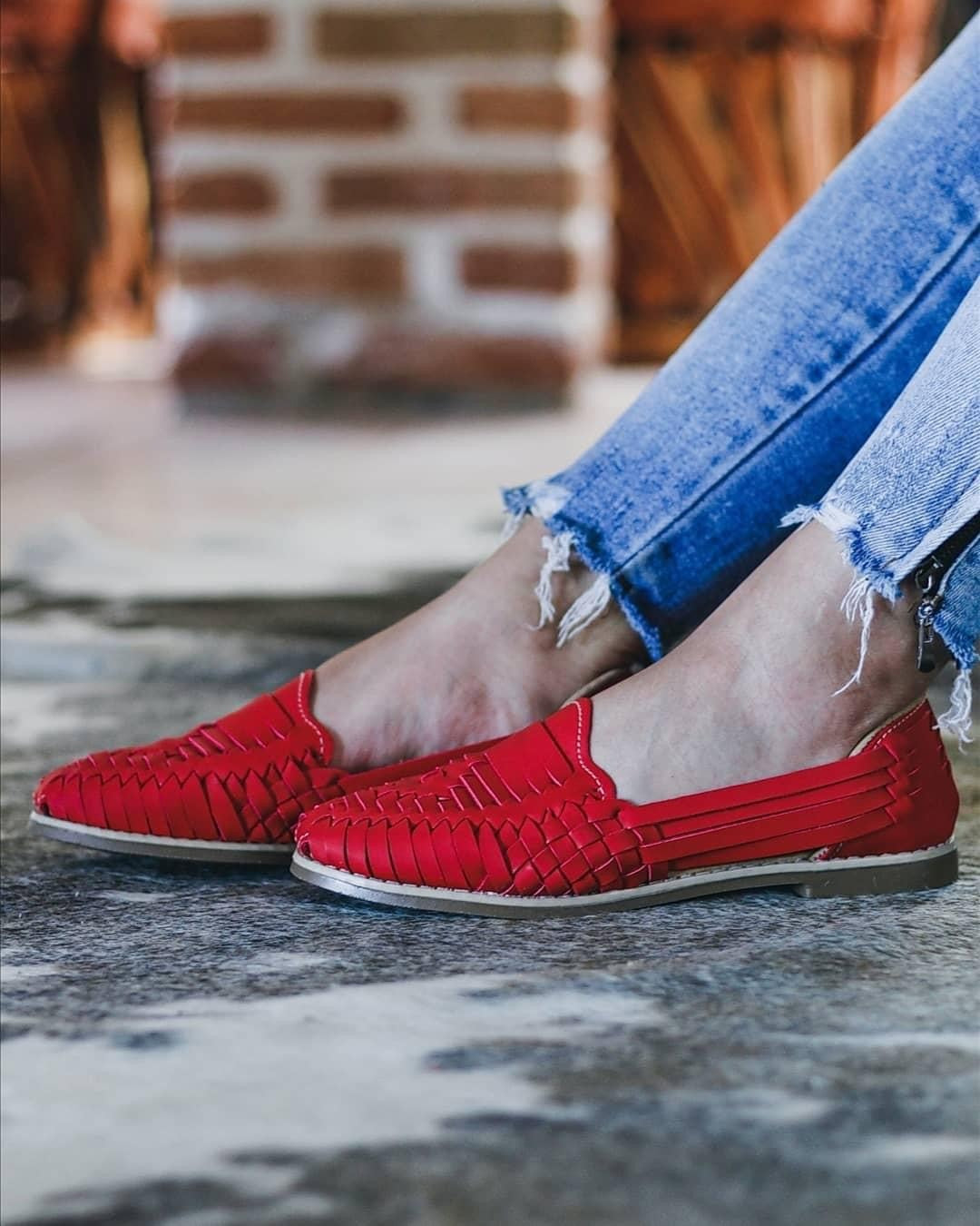 red mexican huaraches