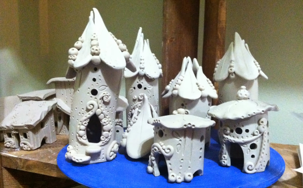 mini clay houses