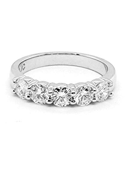 14k White Gold 0.96 Ct Diamond Band 5 Stones