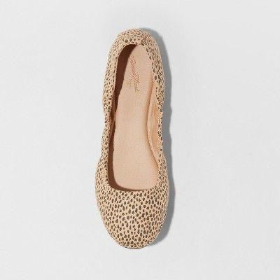 delaney round toe ballet flats