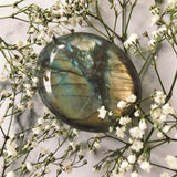 Labradorite meaning