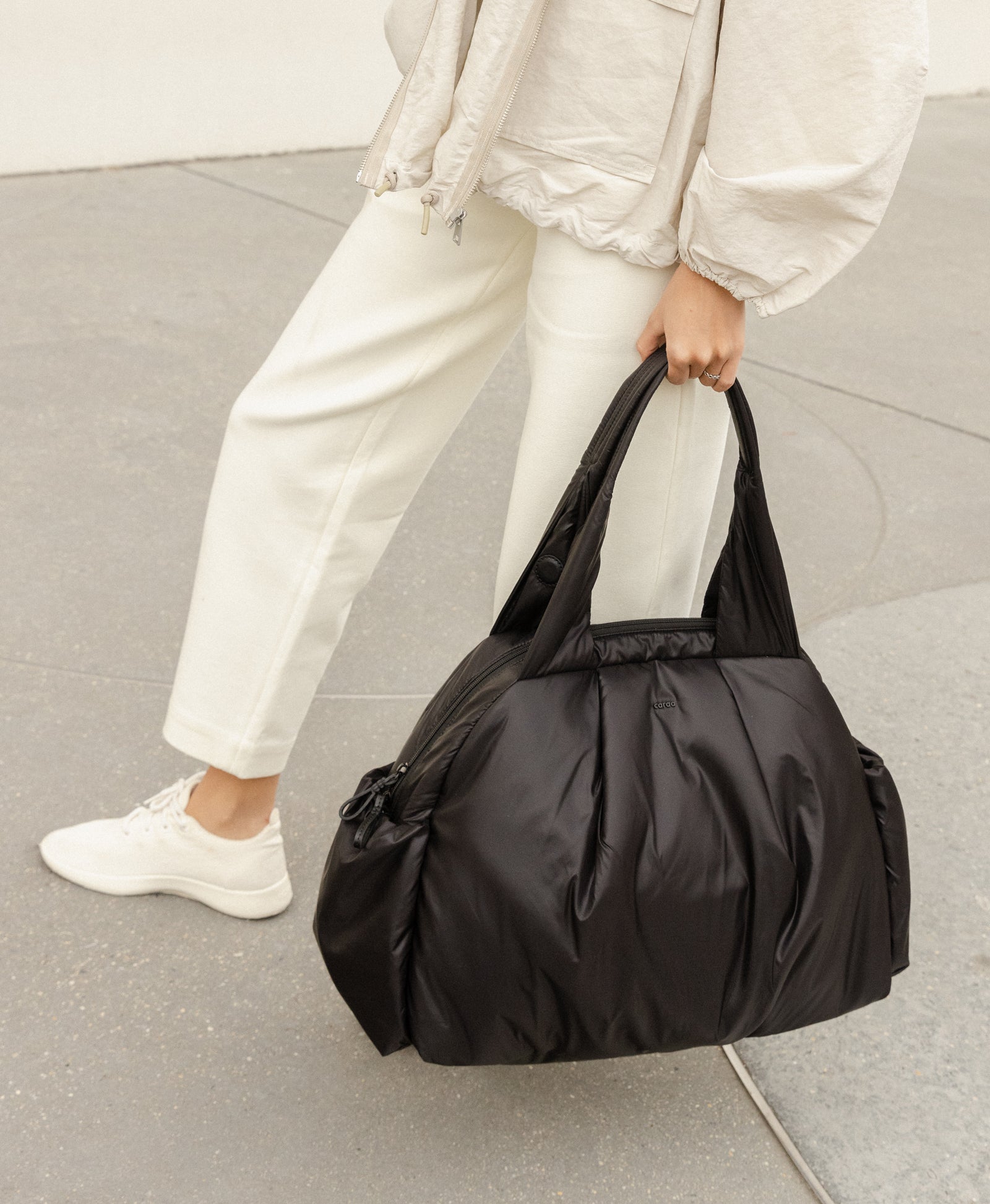 Studio Tote  Caraa - Luxury Sports Bags