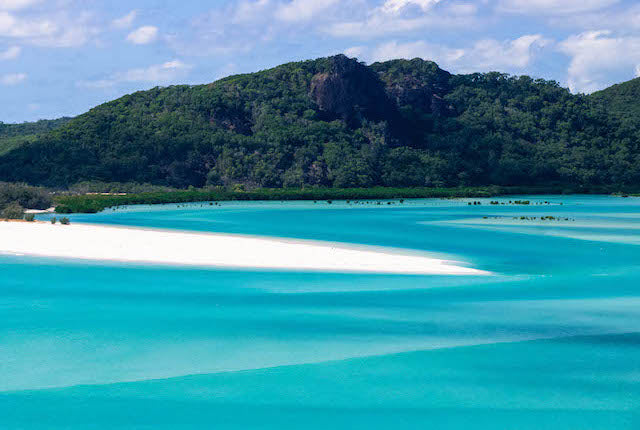 7 of the Best Beaches in Australia Whitehaven Beach, Whitsunday Islands Petra Bensted/Flickr