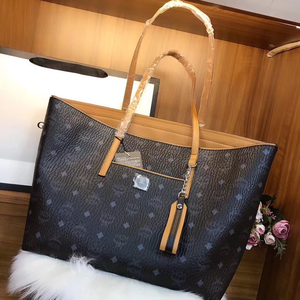 black mcm tote