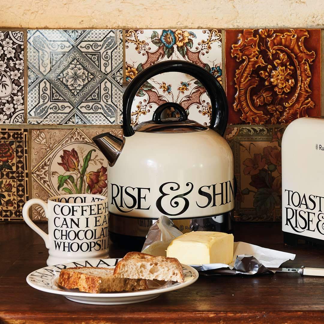 emma bridgewater toast and marmalade kettle