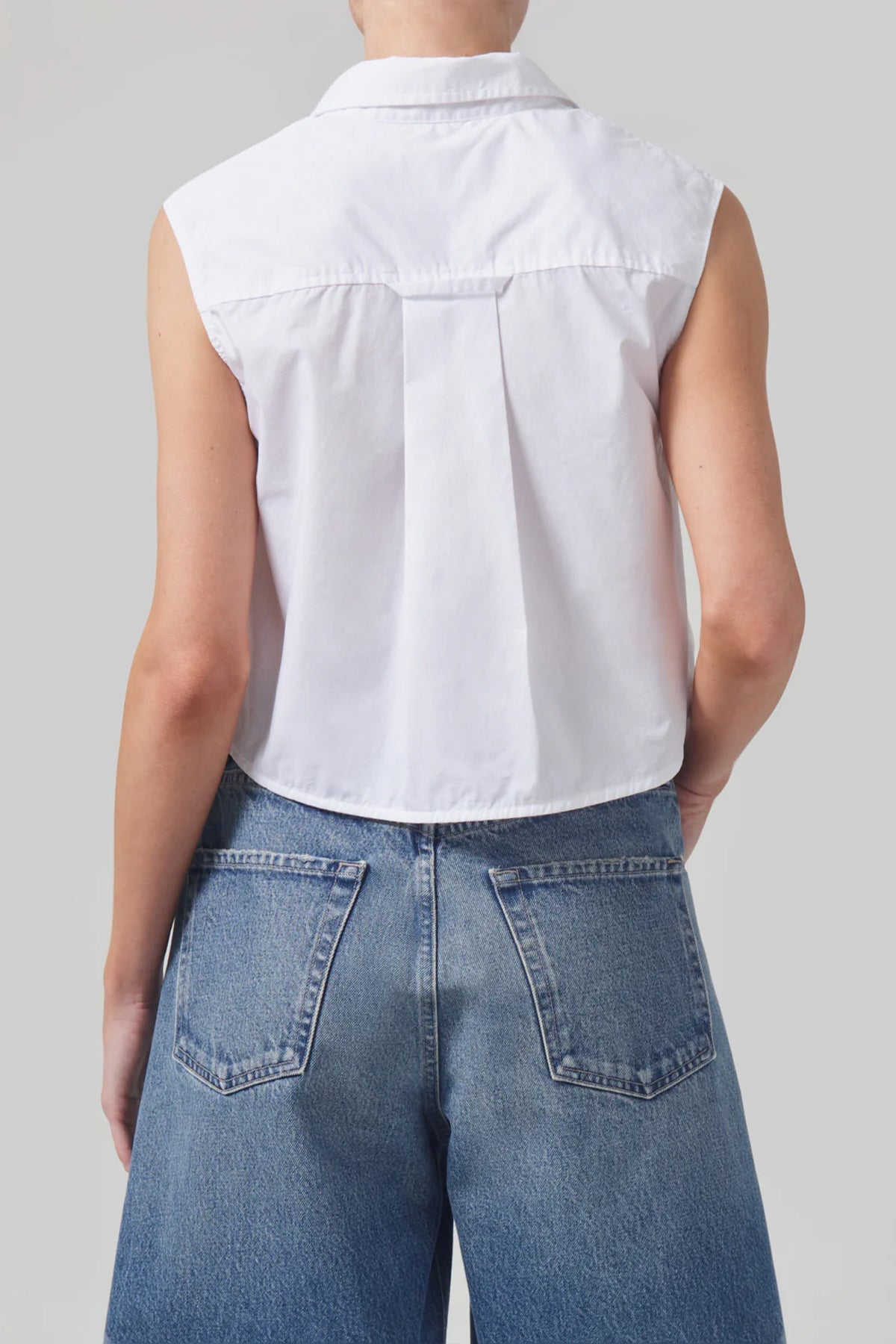 Anders Sleeveless Crop in White