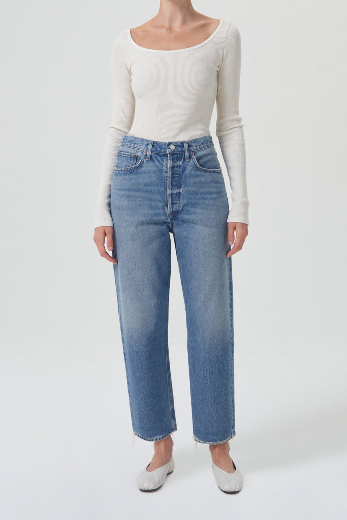 90's Crop Mid Rise Straight Jean in Bound