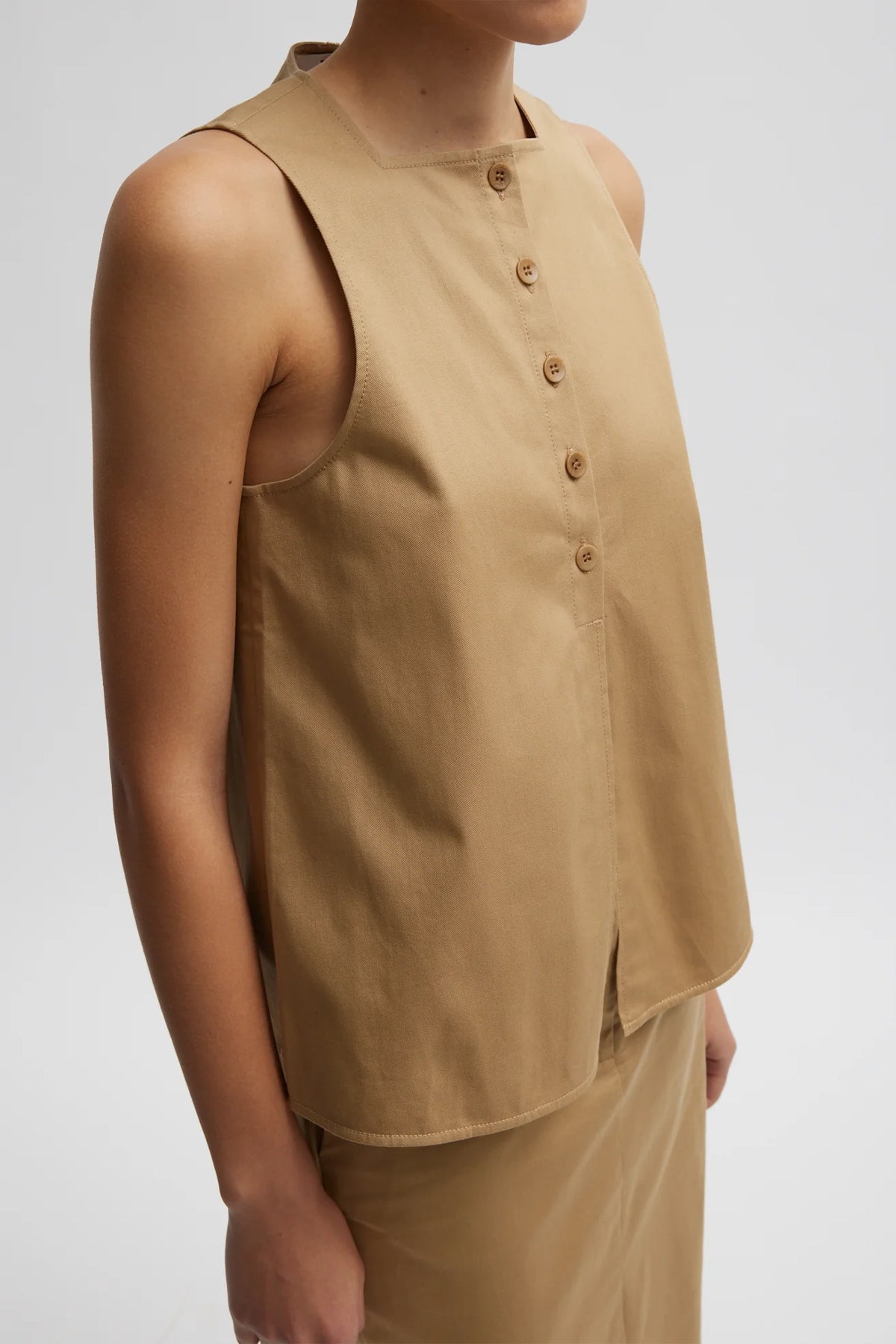 Chino Slit Front Sleeveless Top in Tan