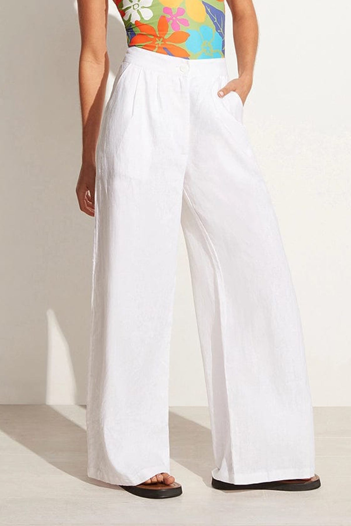 Circa Pants in White