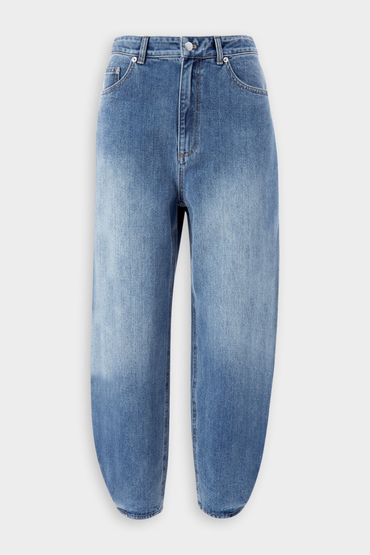 Classic Wash Denim High Waisted Quinn Jean in Classic Blue