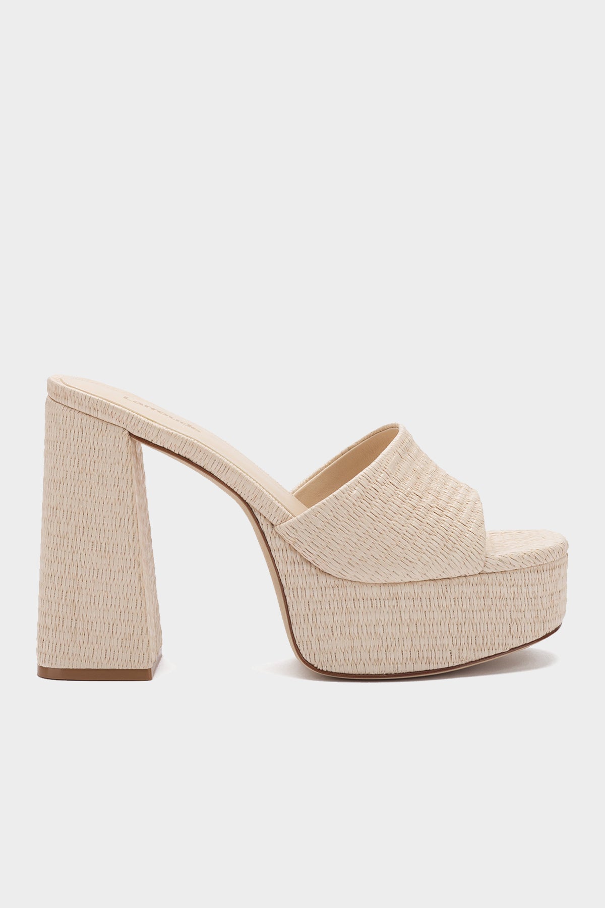 Dolly Mule in Natural Raffia