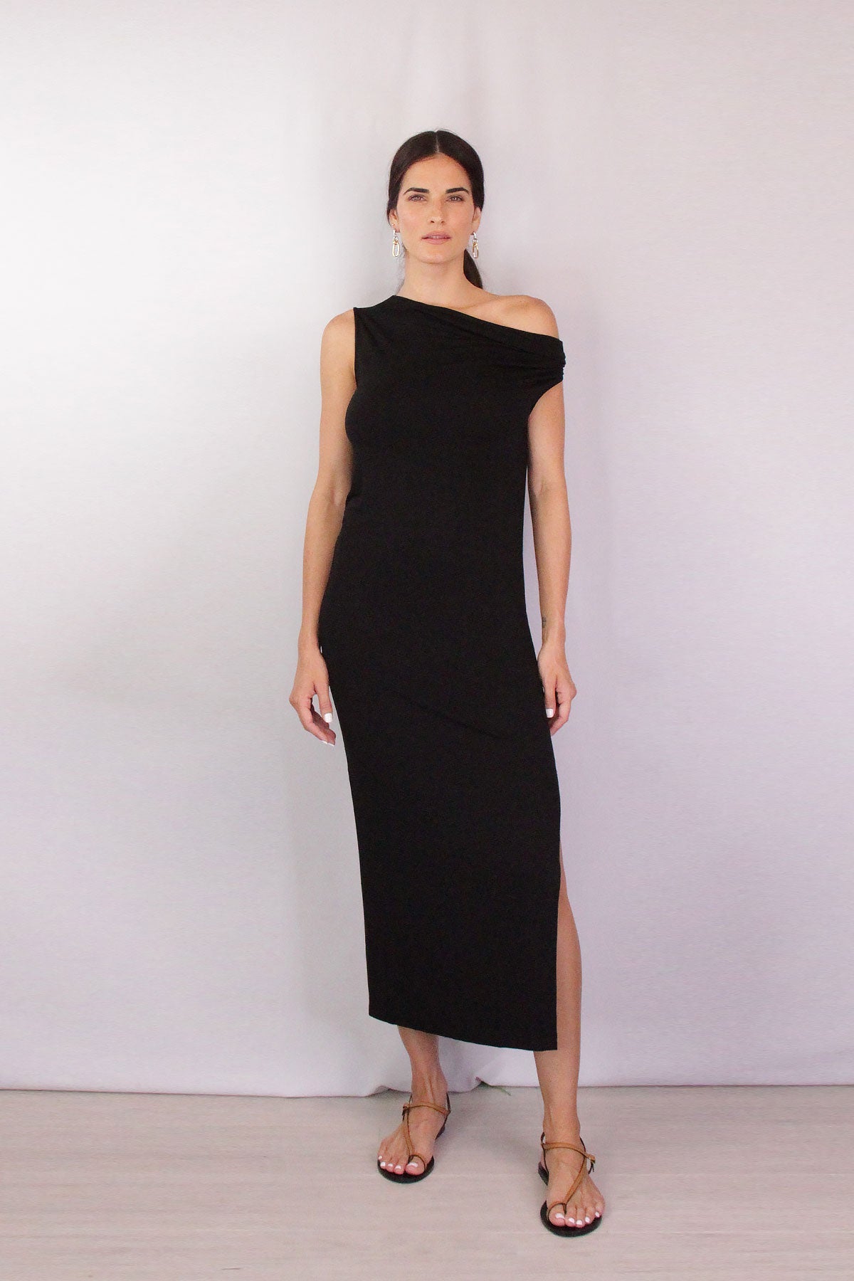 Exposed Shoulder Ankle Length Dress in Black