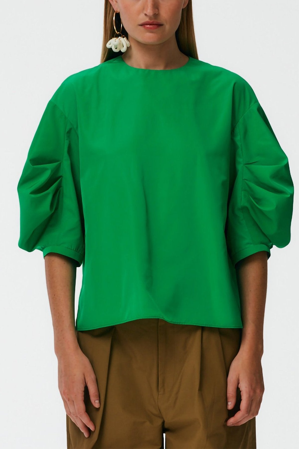 Italian Sporty Pleat Sleeve Top in Jadeite Green