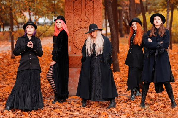 Witch Coven wearing balck