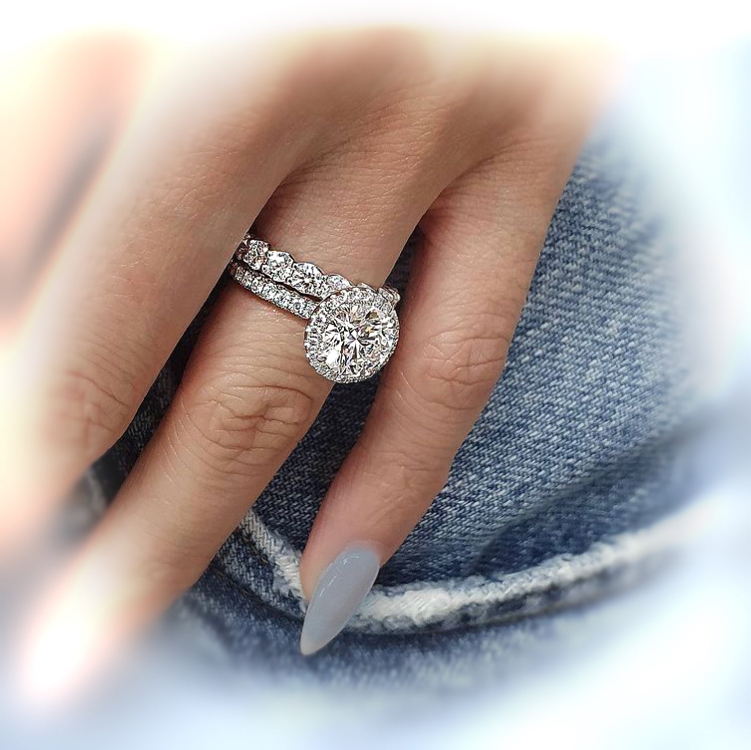 2.05 Ct Brilliant Cut Round Halo Diamond Engagement Ring