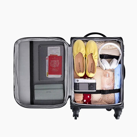 Travel Suitcase Set - Lightweight & Spacious - 23x14.3x9– Bagsmart