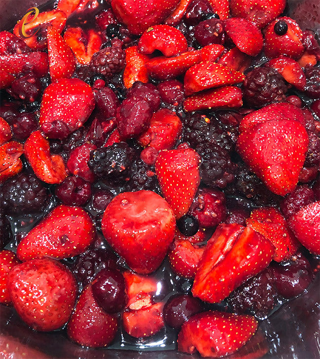 eSeasons_Strawberry_Season-Strawberry_Cinnamon_Crunch_Crumble_Fruit mix in pan -consistency