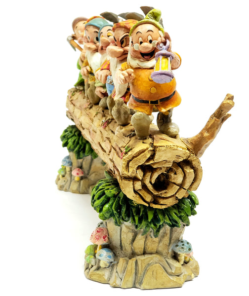 The Seven Dwarfs Log Figurine Homeward Bound By Jim Shore Zsinta 