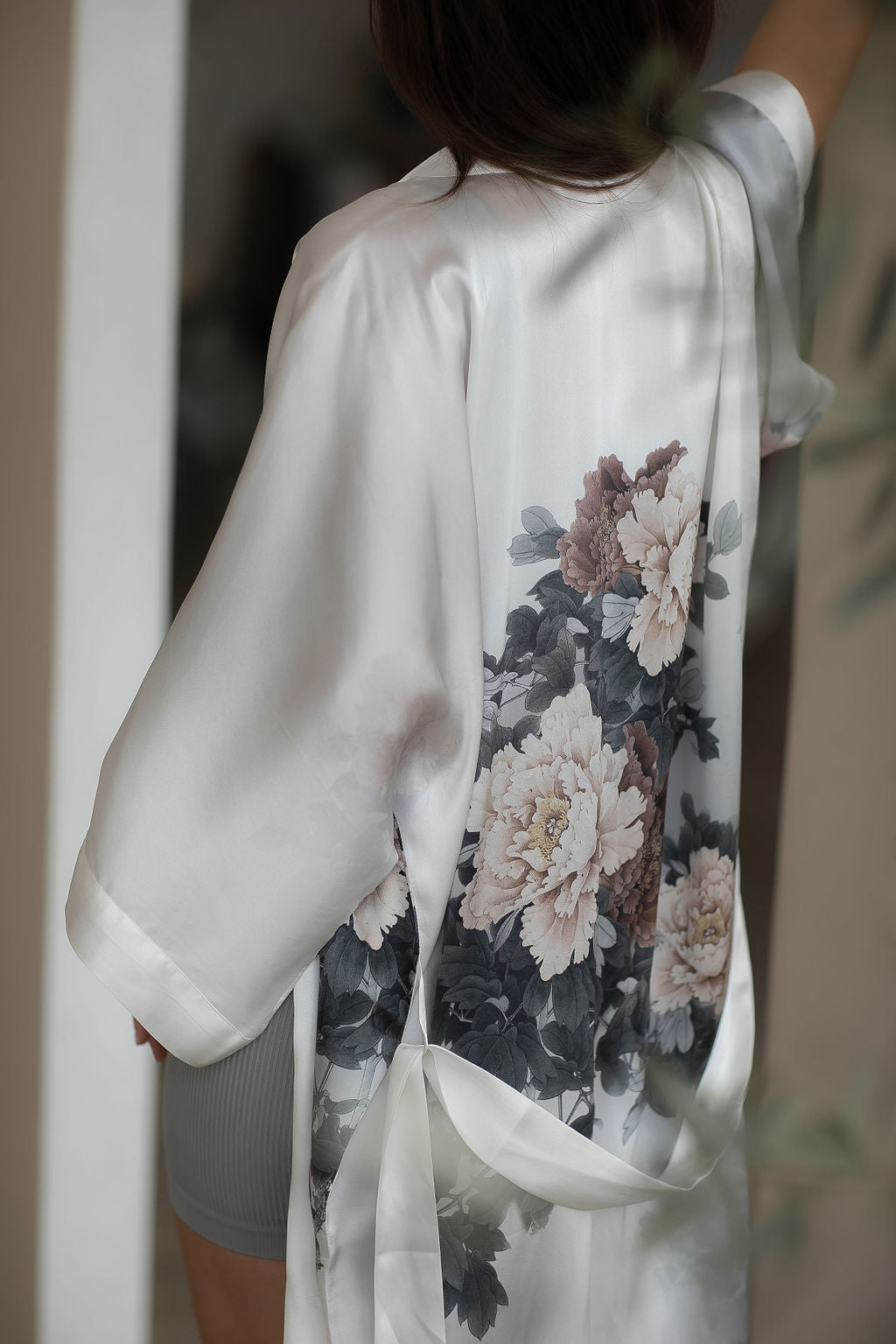 Silk Keina Kimono Robe