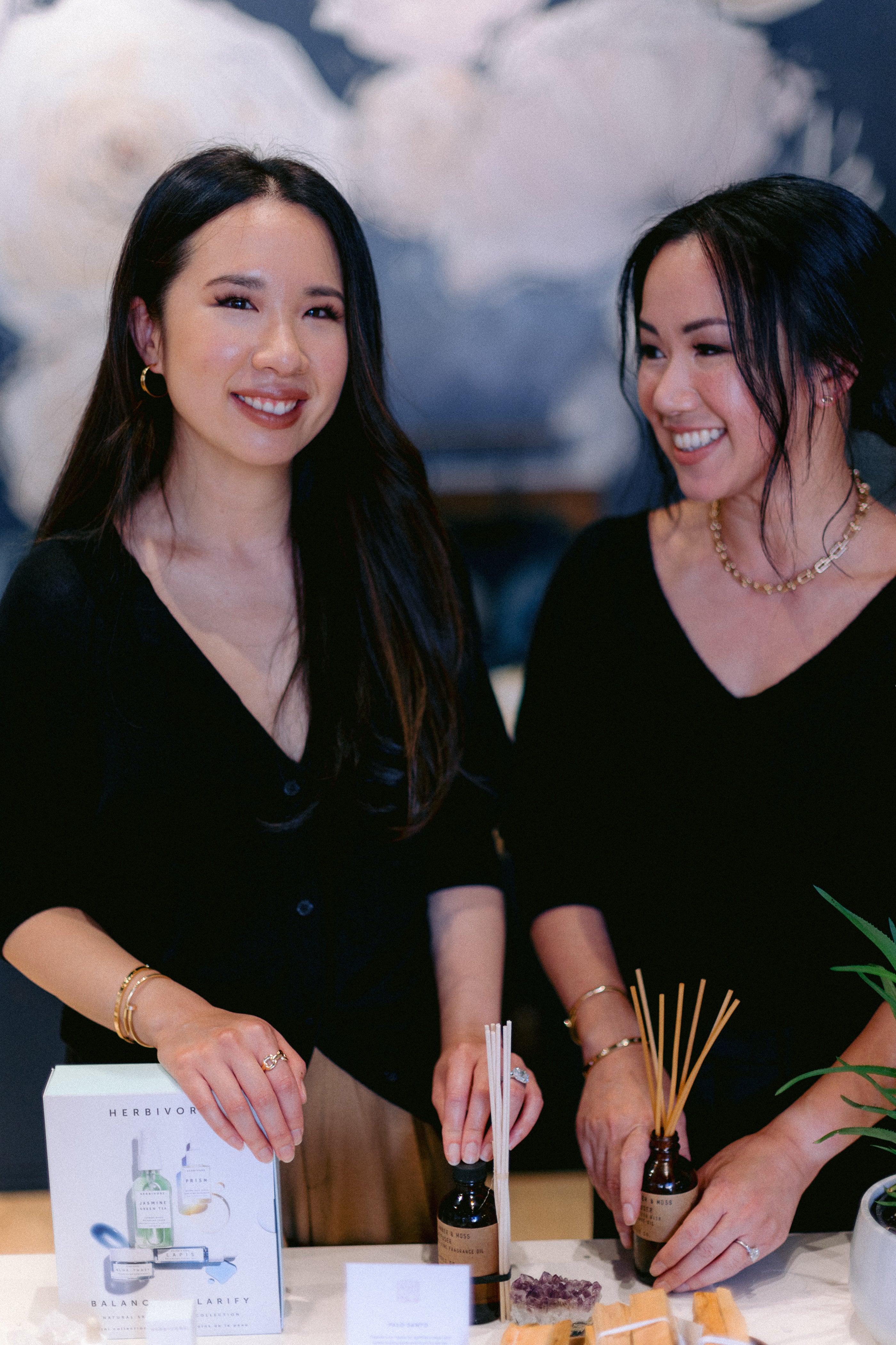 Tiffany and Renee Tam, sisters and co-founders of KIM+ONO