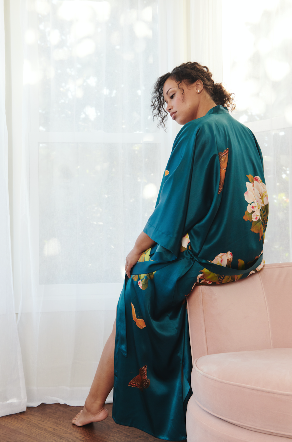 Plus Size Washable Silk Peony & Butterfly Kimono Robe