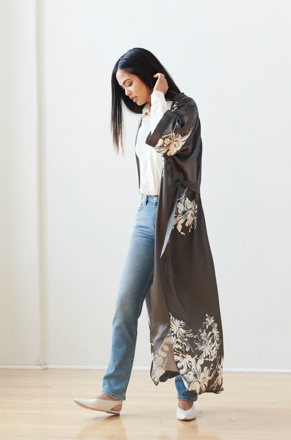 Silk Yuri Kimono Robe