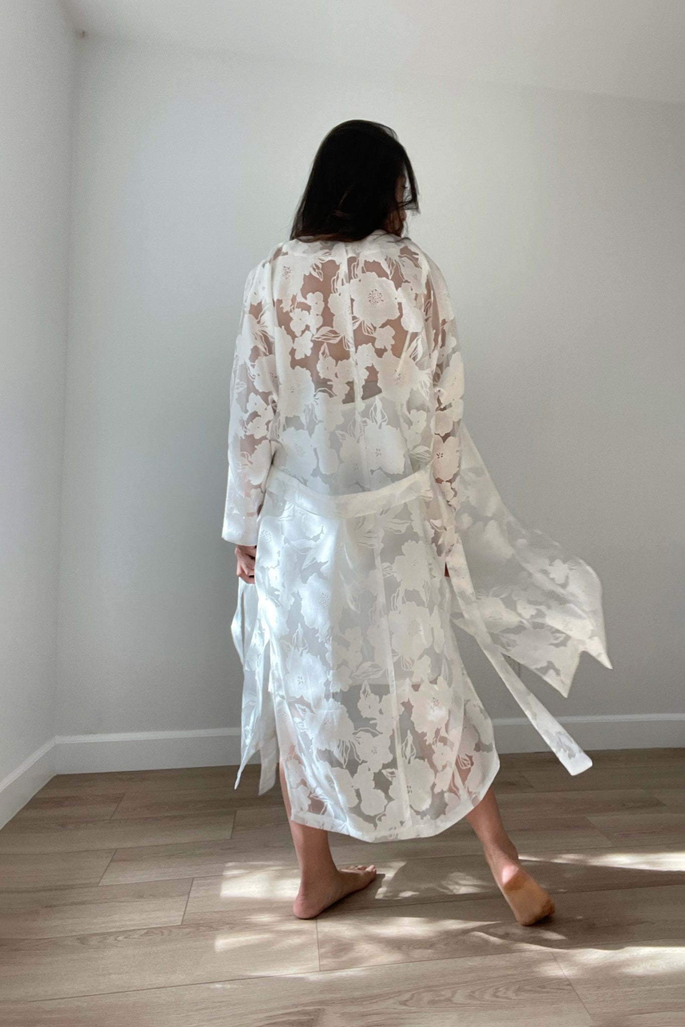 White Floral Kimono Wrap