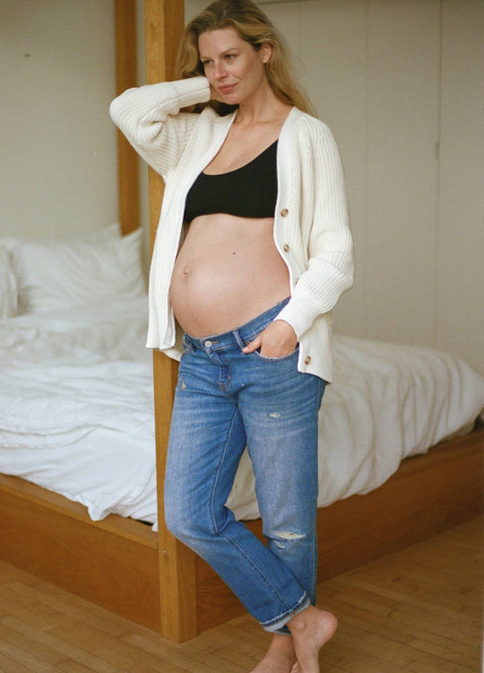 The Ultimate Before, During And After Crop Flare – Carry Maternity Canada