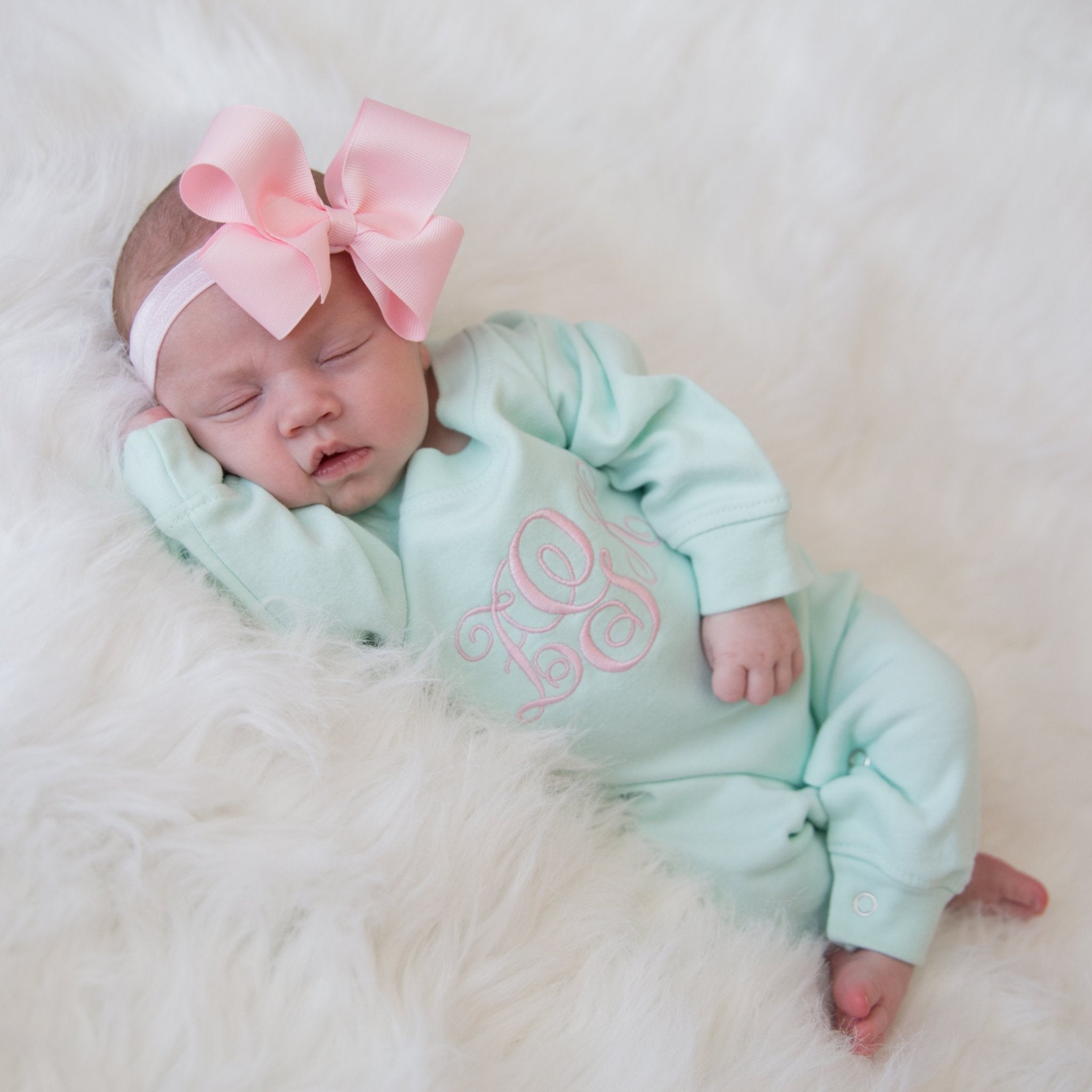 newborn baby coming home outfit