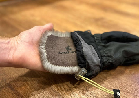 Aurora Heat's Reusable Hand Warmers keep hands warm while skiing and snowboarding