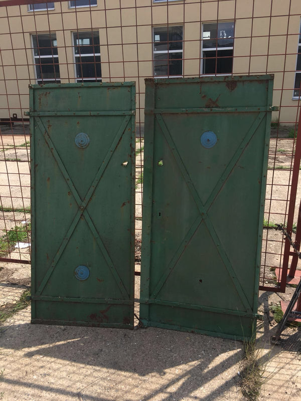 Vintage industrial iron factory door #2313 – Fossil 