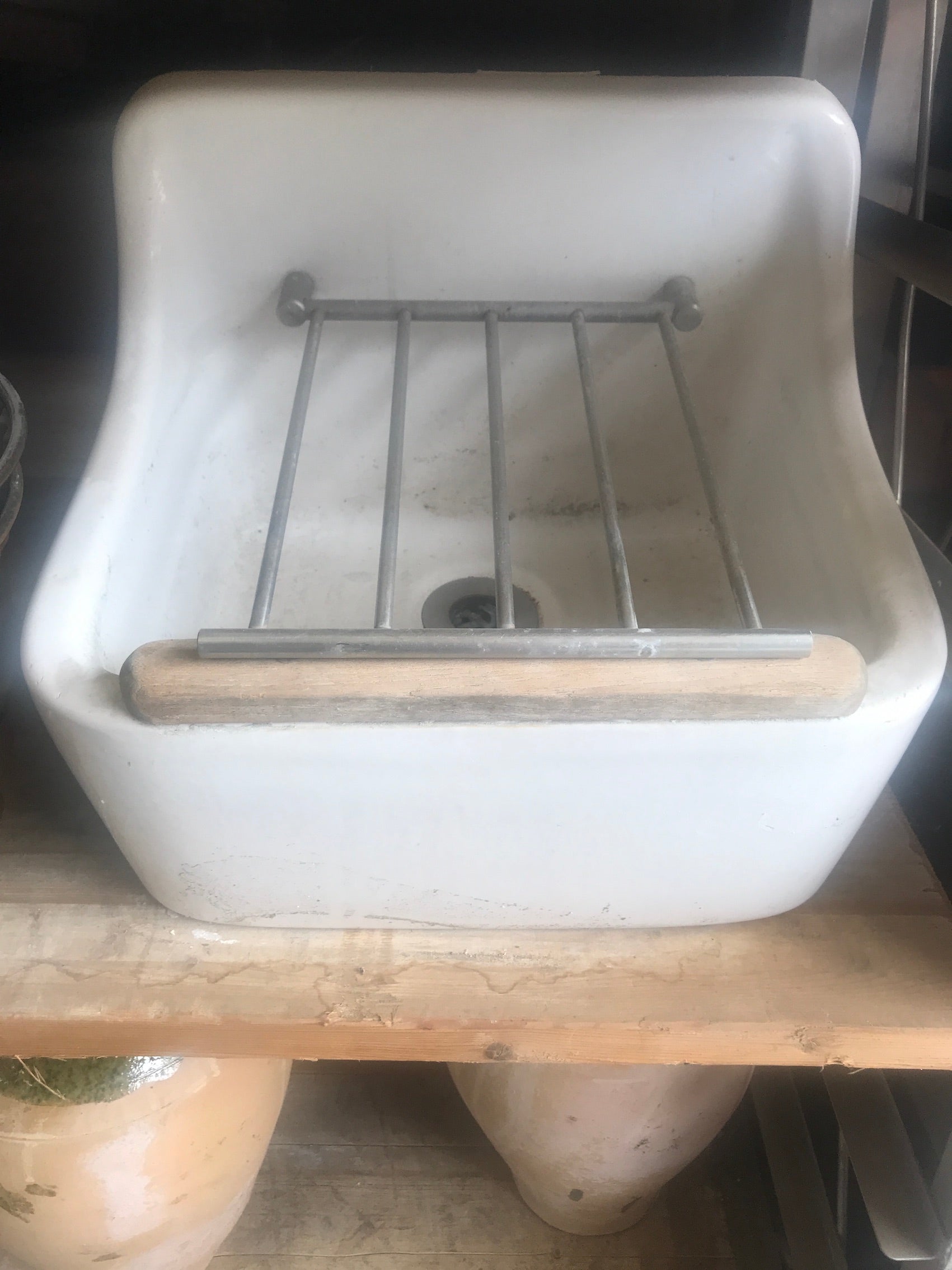 vintage wash sink