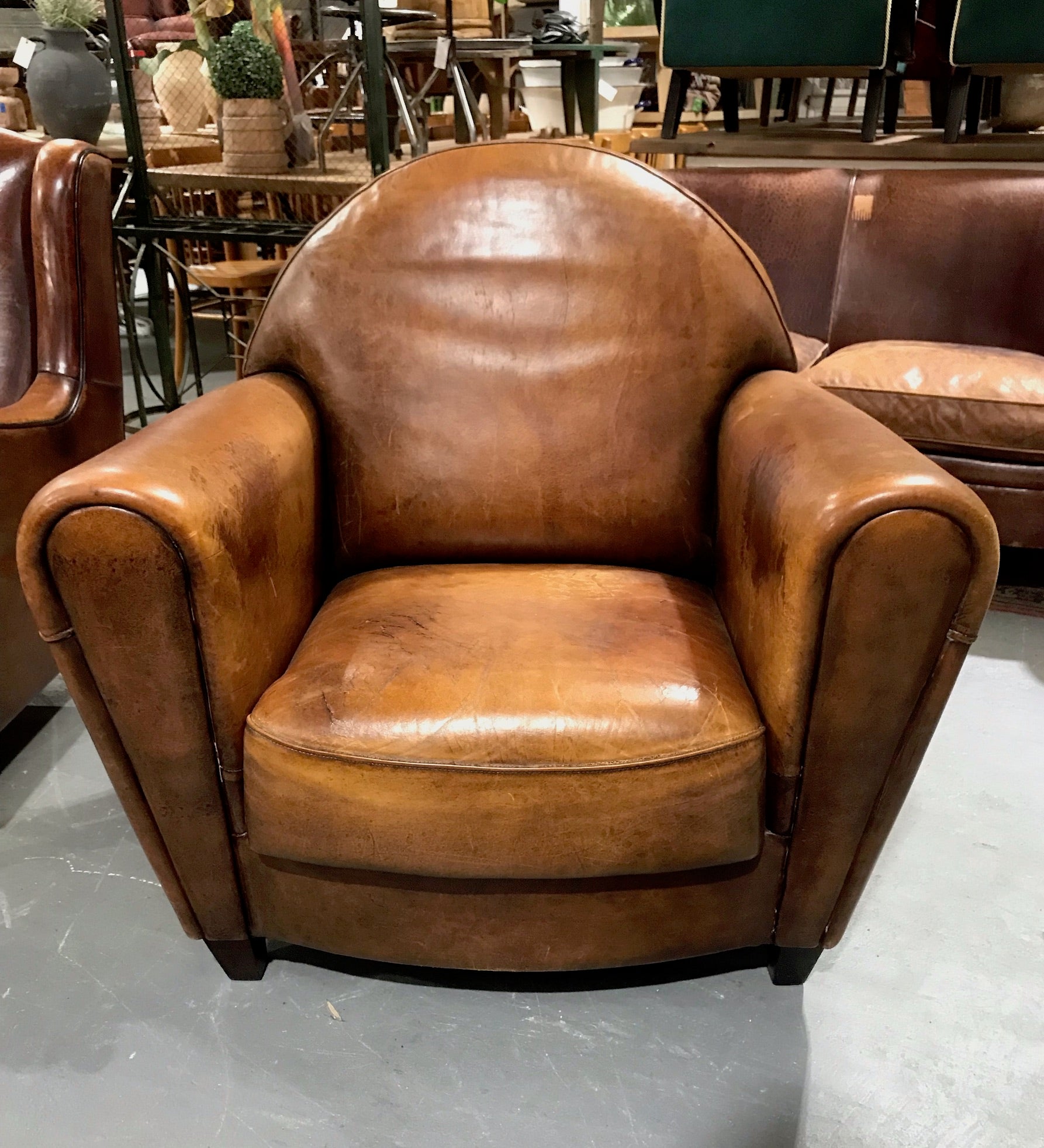 leather club sofa