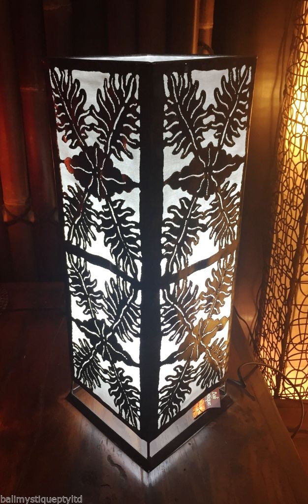 leaf design table lamp