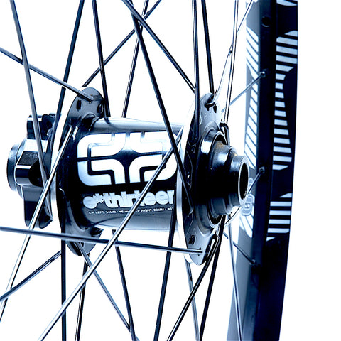 XLR8 Performance Bicycle Wheels E13 front wheel rebuild