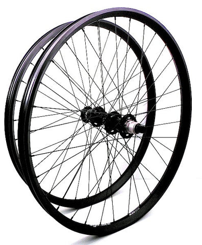 Picture of Syntace W35 wheels rebuilt by XLR8 wheels for better lateral stiffness.