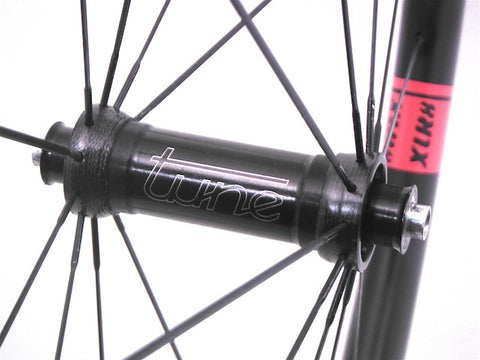 Image of custom carbon road time trail or triathlon bicycle wheels, built by XLR8. Tube Mig45 and Mag180 hubs are used with XLR8 Mistral C38 carbon tubeless clincher rims.