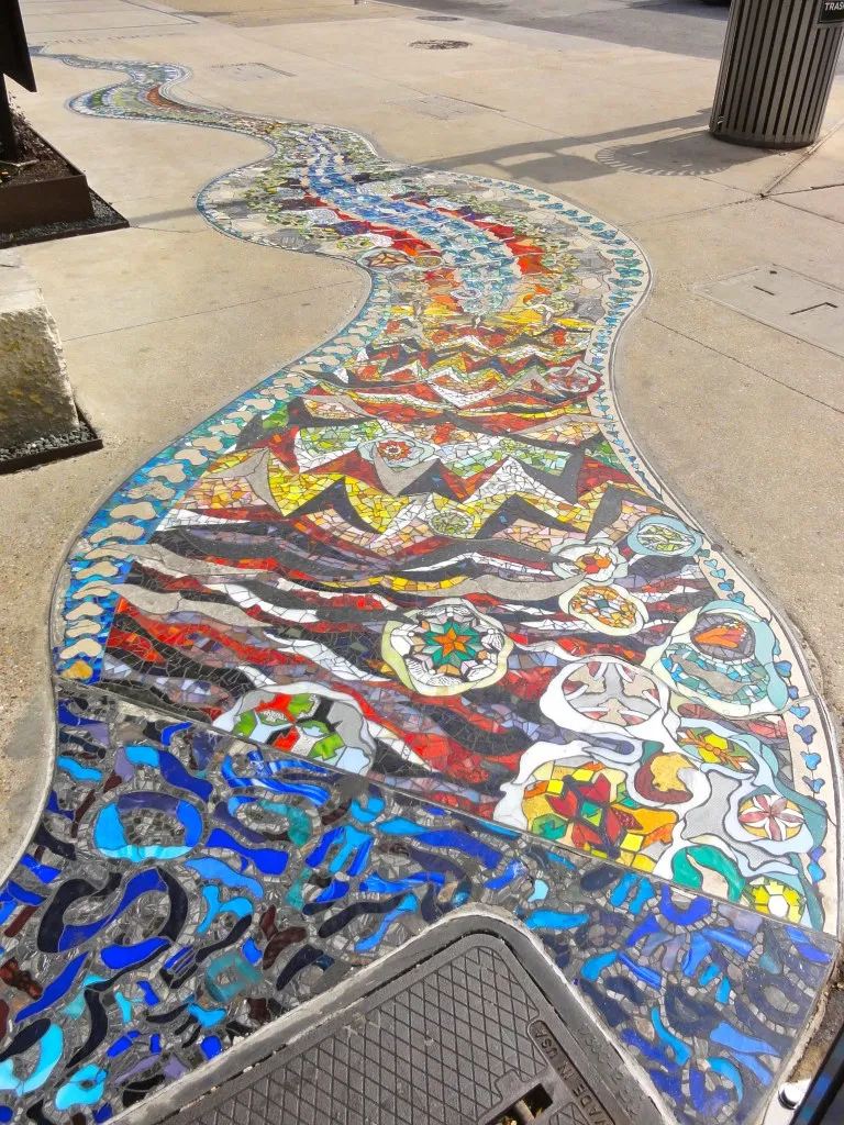 Obra de mosaico Covid19