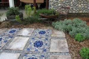 Trittsteine ​​und Mosaikkunst