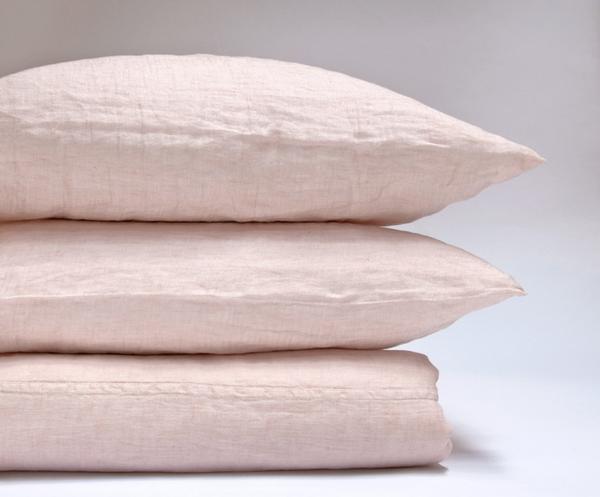 Camille pink linen sheets are good for allergies