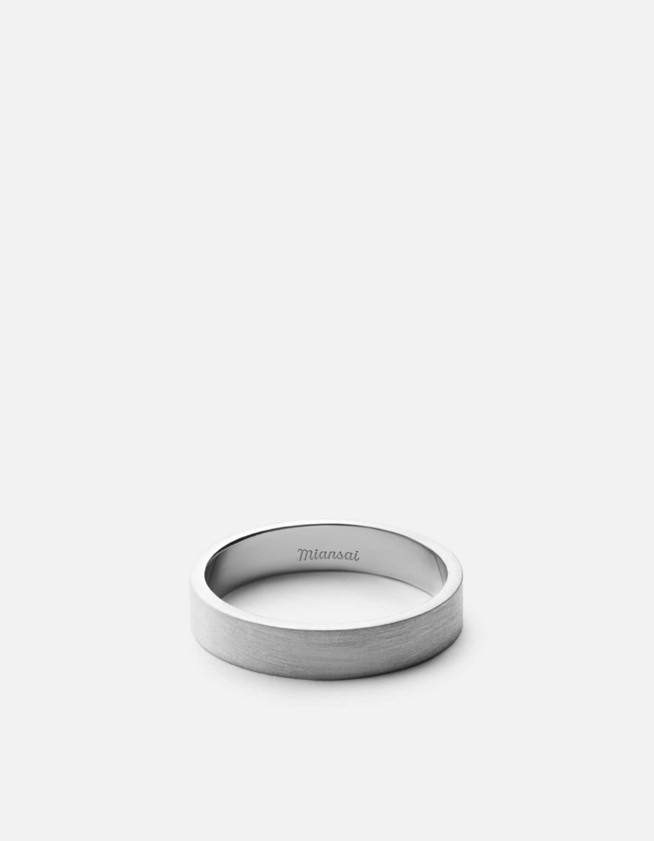 silver band ring