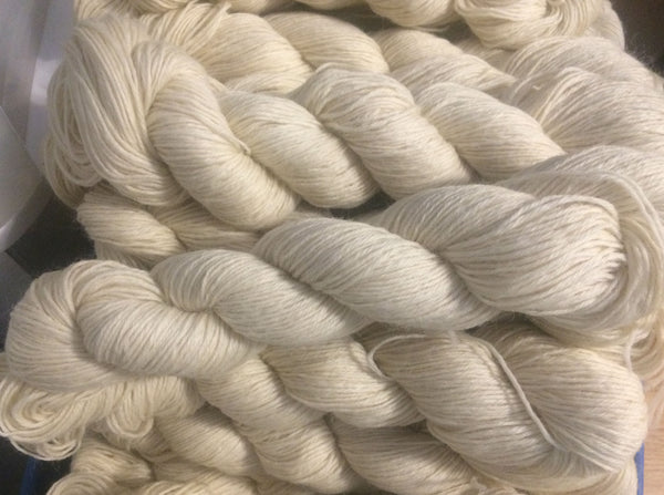 100 wool dk yarn