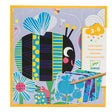 Djeco Bugs Scratch Boards packaging cover. The background is lavender with yellow borders. In the middle is a been with scratched pattern details on it’s black, blue, and yellow body. There are flying bugs and flowers throughout the main image and a snail climbing up a flower stem. On top of the main image are the 4 project boards fanned out with a scratcher stick on top. The page shows an age recommendation of age 3 to 6.